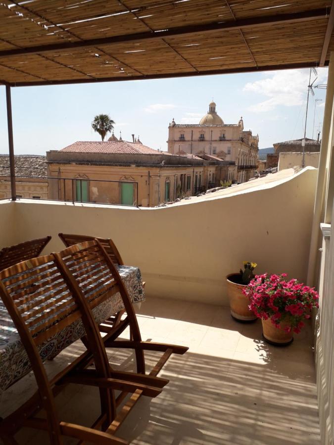 Casa Stefania Noto Exterior photo